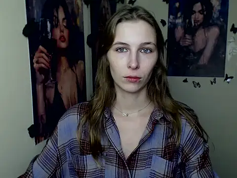 StrangerGi online show from 12.03.25