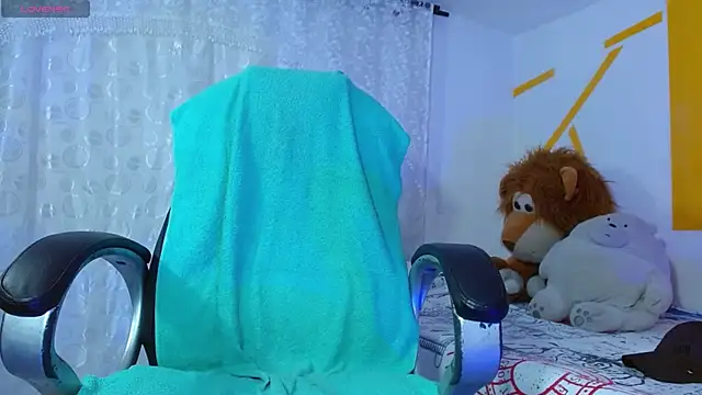 Snapshot of Matthew_Boy_ chatting on 01.14.25 Matthew Boy online show from 01.14.25