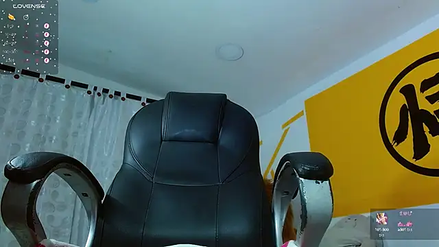 Snapshot of Matthew_Boy_ chatting on 01.29.25 Matthew Boy online show from 01.29.25