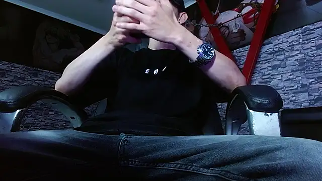 Snapshot of Matthew_Boy_ chatting on 03.07.25 Matthew Boy online show from 03.07.25