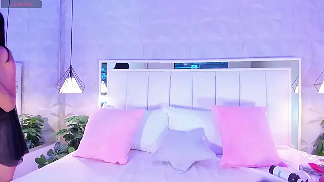 Snapshot of CailynBrowm chatting on 01.06.25 CailynBrowm online show from 01.06.25