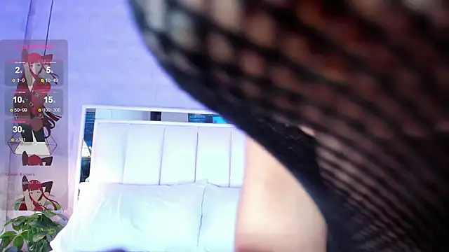 Snapshot of CailynBrowm chatting on 02.08.25 CailynBrowm online show from 02.08.25