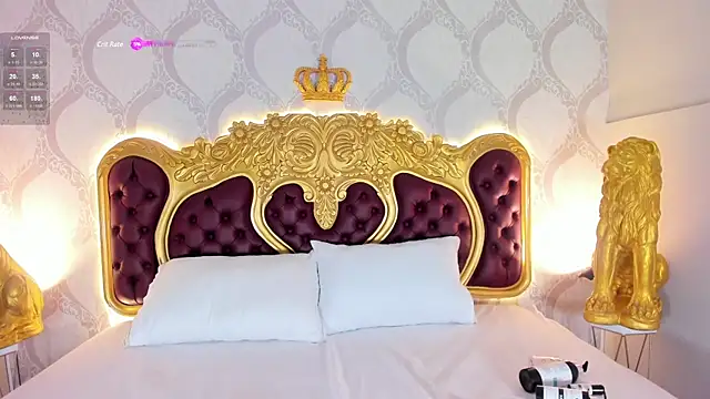 Snapshot of CailynBrowm chatting on 02.21.25 CailynBrowm online show from 02.21.25