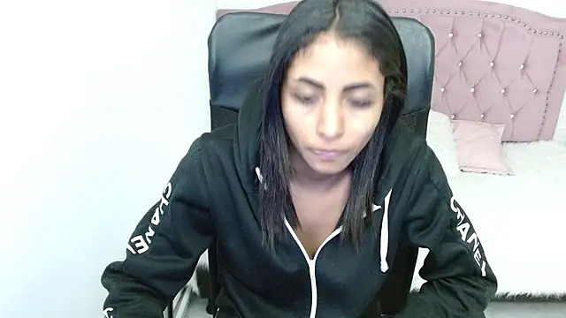 shaneelle online show from 01.07.25