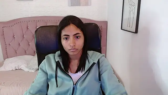 shaneelle online show from 11.12.25