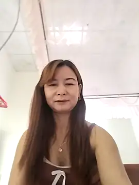 Sexy-ladyboobs20 online show from 12.29.24