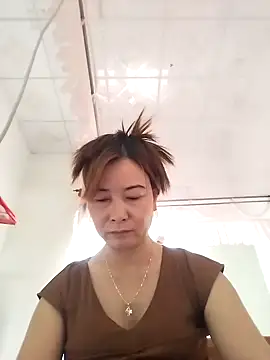 Sexy-ladyboobs20 online show from 12.30.24