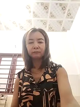 Sexy-ladyboobs20 online show from 10.11.25