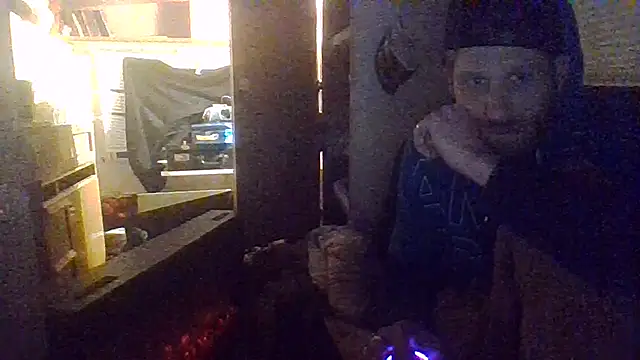 Snapshot of terry2big4u24 chatting on 02.25.25 terry2big4u24 online show from 02.25.25