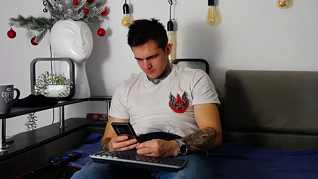 CarterCole online show from 01.17.25