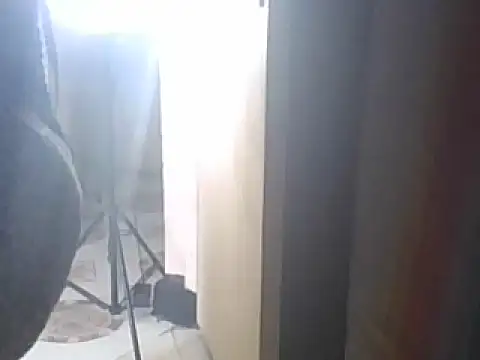 Snapshot of Bootiq chatting on 09.21.25 Bootiq online show from 09.21.25