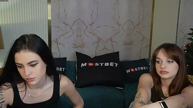 Brendi054 online show from 12.15.24