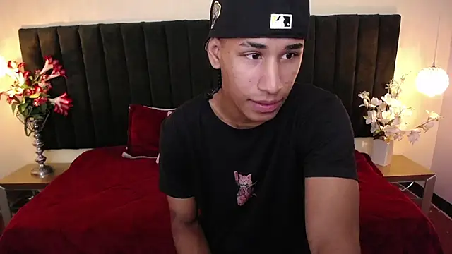 Snapshot of soft_attraction chatting on 02.14.26 soft attraction online show from 02.14.26