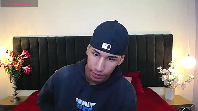 Snapshot of soft_attraction chatting on 02.18.26 soft attraction online show from 02.18.26