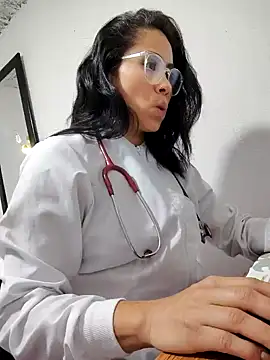 Snapshot of Sweet__Nurse1 chatting on 01.12.25 Sweet Nurse1 online show from 01.12.25