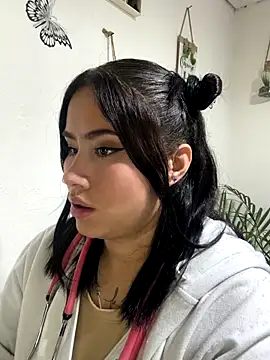 Snapshot of Sweet__Nurse1 chatting on 09.20.25 Sweet  Nurse1 online show from 09.20.25