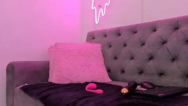 amber martinez online show from 01.31.25