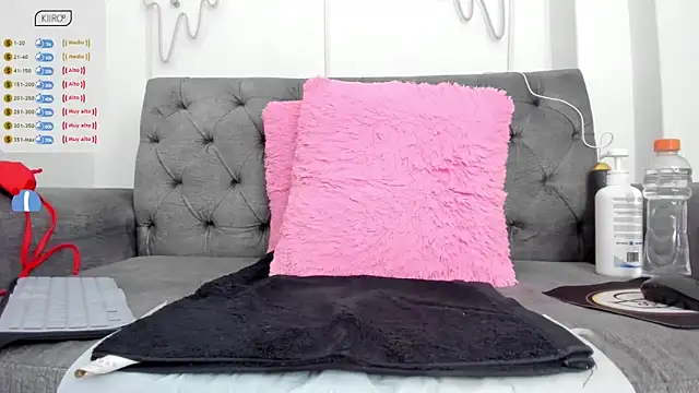amber martinez online show from 03.01.25