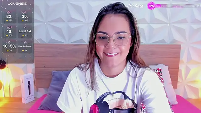 Stacey white  online show from 03.12.25