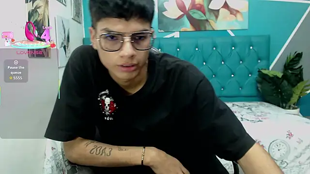 Snapshot of Noha_scott chatting on 10.09.25 Noha scott online show from 10.09.25