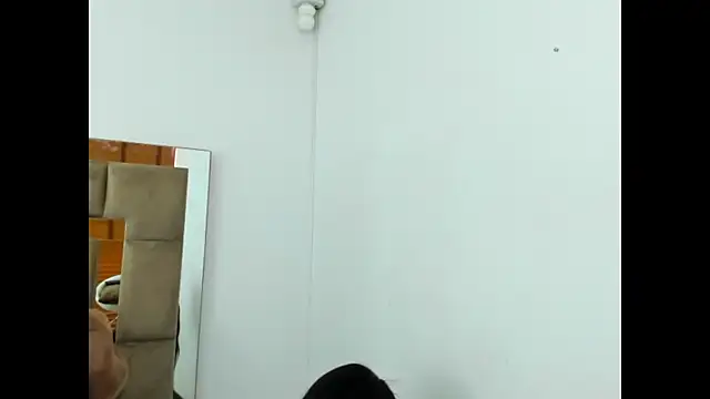 Snapshot of Georginaxx chatting on 12.20.24 Georginaxx online show from 12.20.24