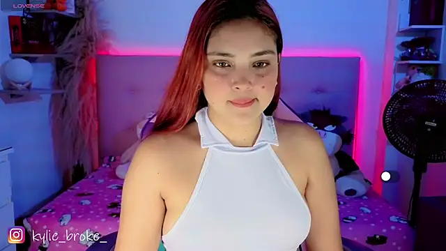 Kylie brokee online show from 02.27.26