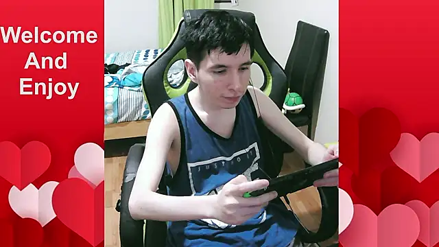 Twink martinboy online show from 03.10.26