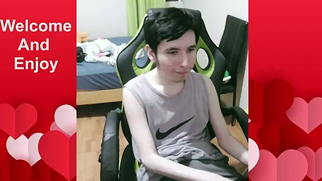 Twink martinboy online show from 04.21.26