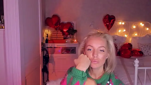 aestetick online show from 02.19.26