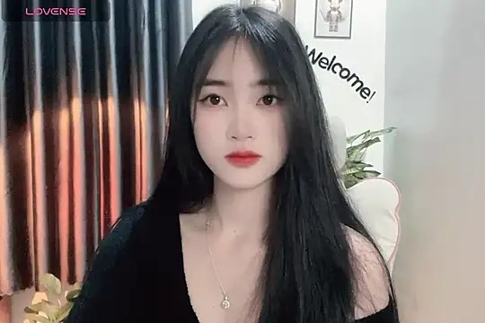 Snapshot of _Aimy_ chatting on 01.01.25 Aimy online show from 01.01.25
