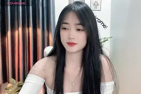Snapshot of _Aimy_ chatting on 01.01.25 Aimy online show from 01.01.25
