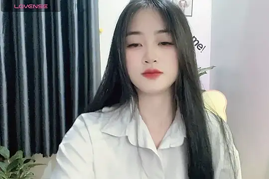 Snapshot of _Aimy_ chatting on 01.03.25 Aimy online show from 01.03.25