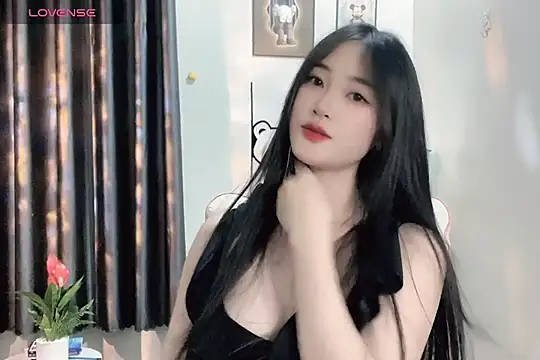 Snapshot of _Aimy_ chatting on 01.11.25 Aimy online show from 01.11.25