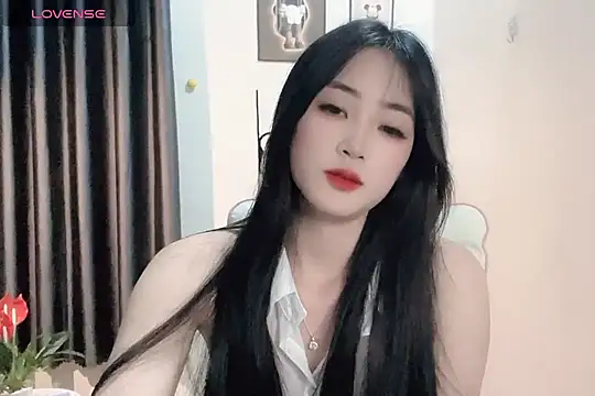 Snapshot of _Aimy_ chatting on 01.20.25 Aimy online show from 01.20.25