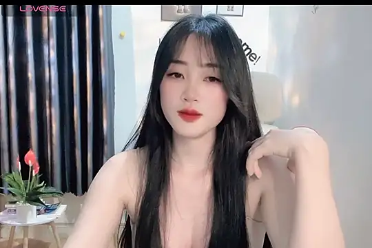 Snapshot of _Aimy_ chatting on 02.22.25 Aimy online show from 02.22.25