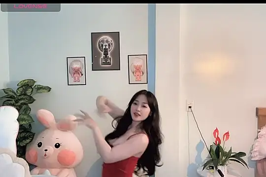  Aimy  online show from 10.17.25