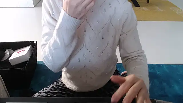 godinflower online show from 10.04.25