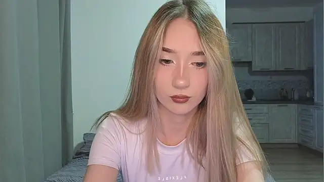 VikiSea online show from 03.20.25