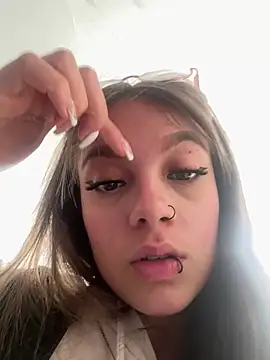 AmmyJones  online show from 02.14.26