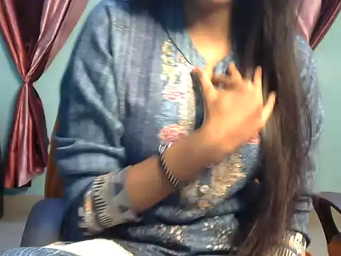 shrishtiGill online show from 12.07.24