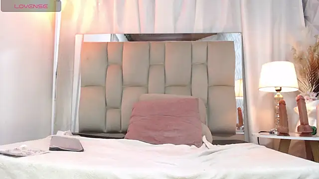  Marcela   online show from 01.28.25