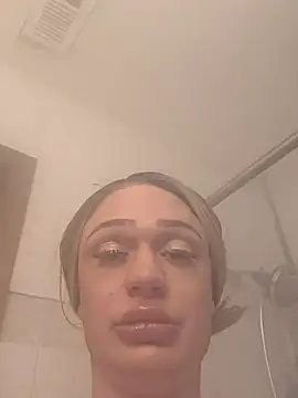 ImCarolinaCutiexxx online show from 09.24.25