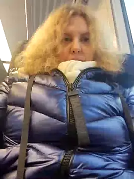 SexyHotSusan online show from 02.13.25