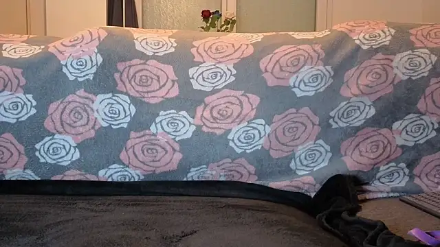 Lunadelisla online show from 03.27.26