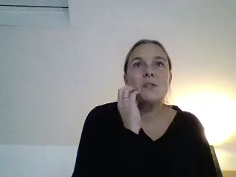 scrummymummy2 online show from 12.02.25