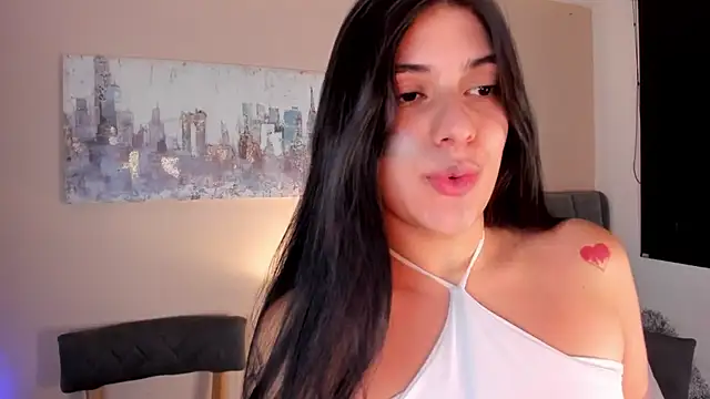 dakotaa   online show from 12.04.24