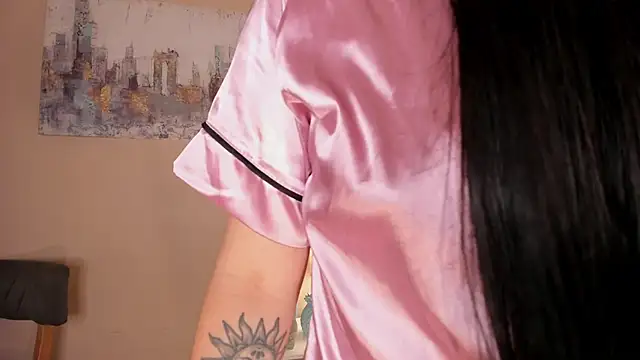 dakotaa   online show from 10.11.25