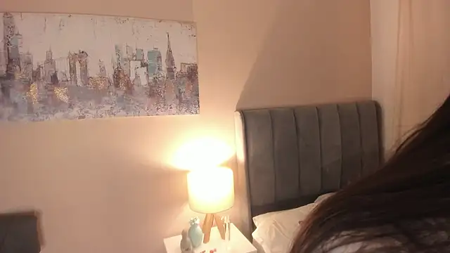 Snapshot of dakotaa__ chatting on 11.15.25 dakotaa online show from 11.15.25