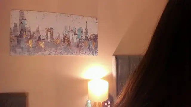 Snapshot of dakotaa__ chatting on 12.17.25 dakotaa online show from 12.17.25