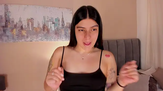 Snapshot of dakotaa__ chatting on 12.22.25 dakotaa online show from 12.22.25